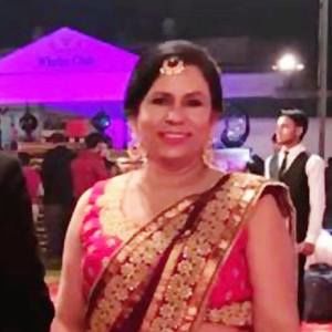 Meet your Posher, Manju